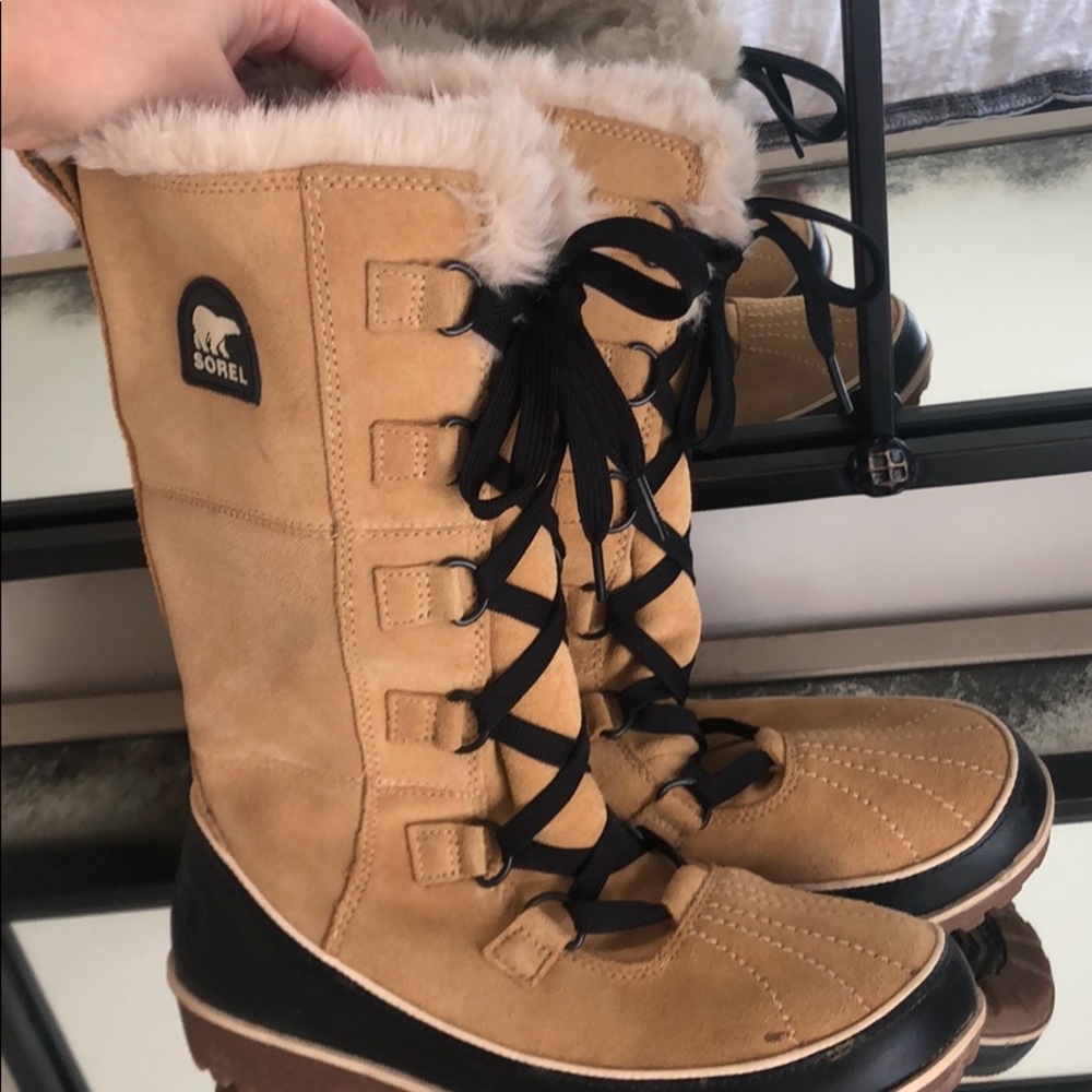Sorel suede brown and black- size 8.5! - Picture 4 of 6